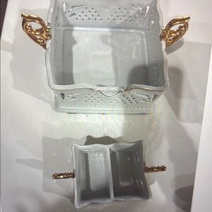 Porcelain Treasures Napkin Holder and Basket Tray